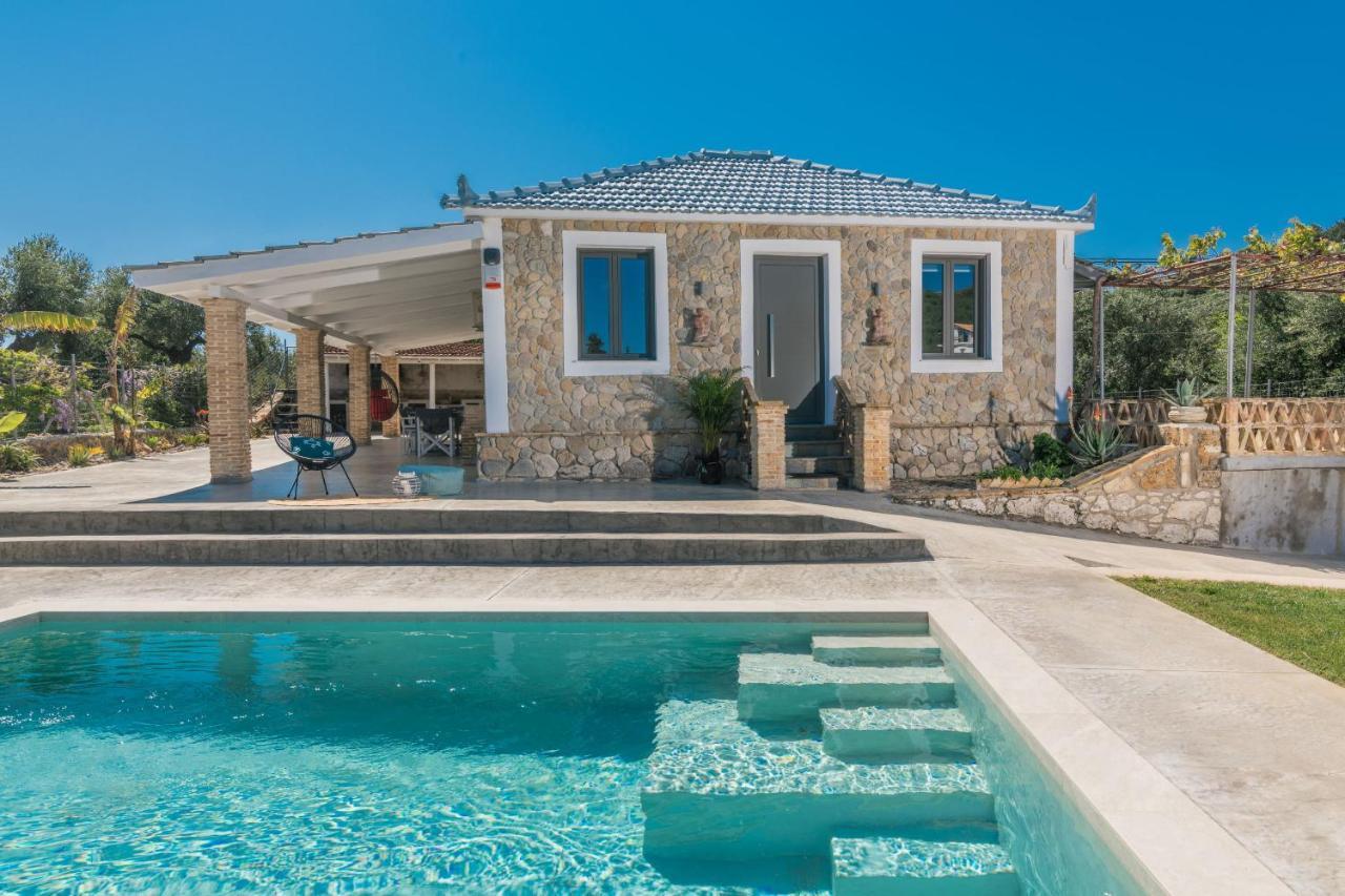 Binios Villa - Private Pool, Walking Distance From The Beach Vasilikí 외부 사진