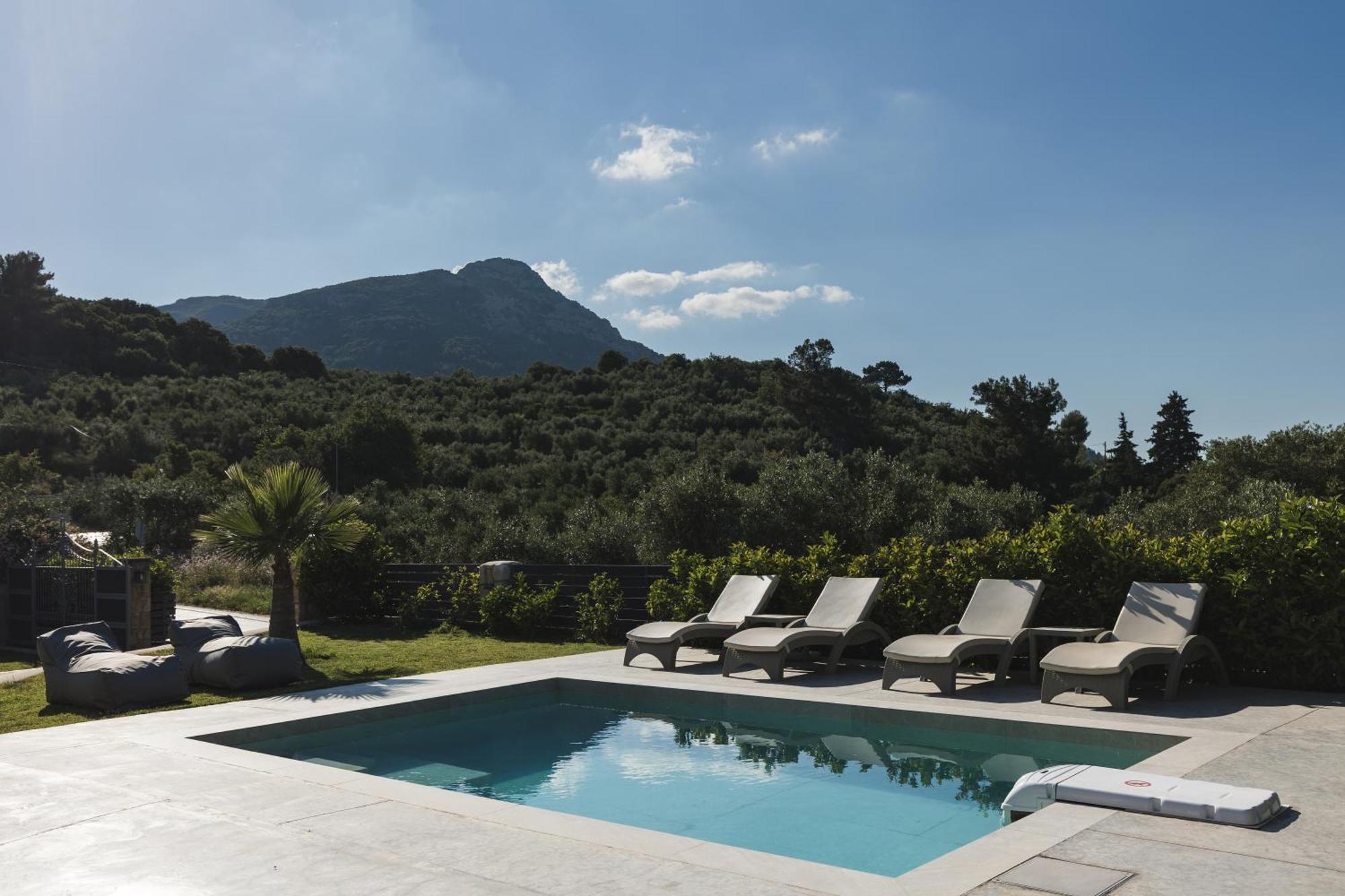 Binios Villa - Private Pool, Walking Distance From The Beach Vasilikí 외부 사진