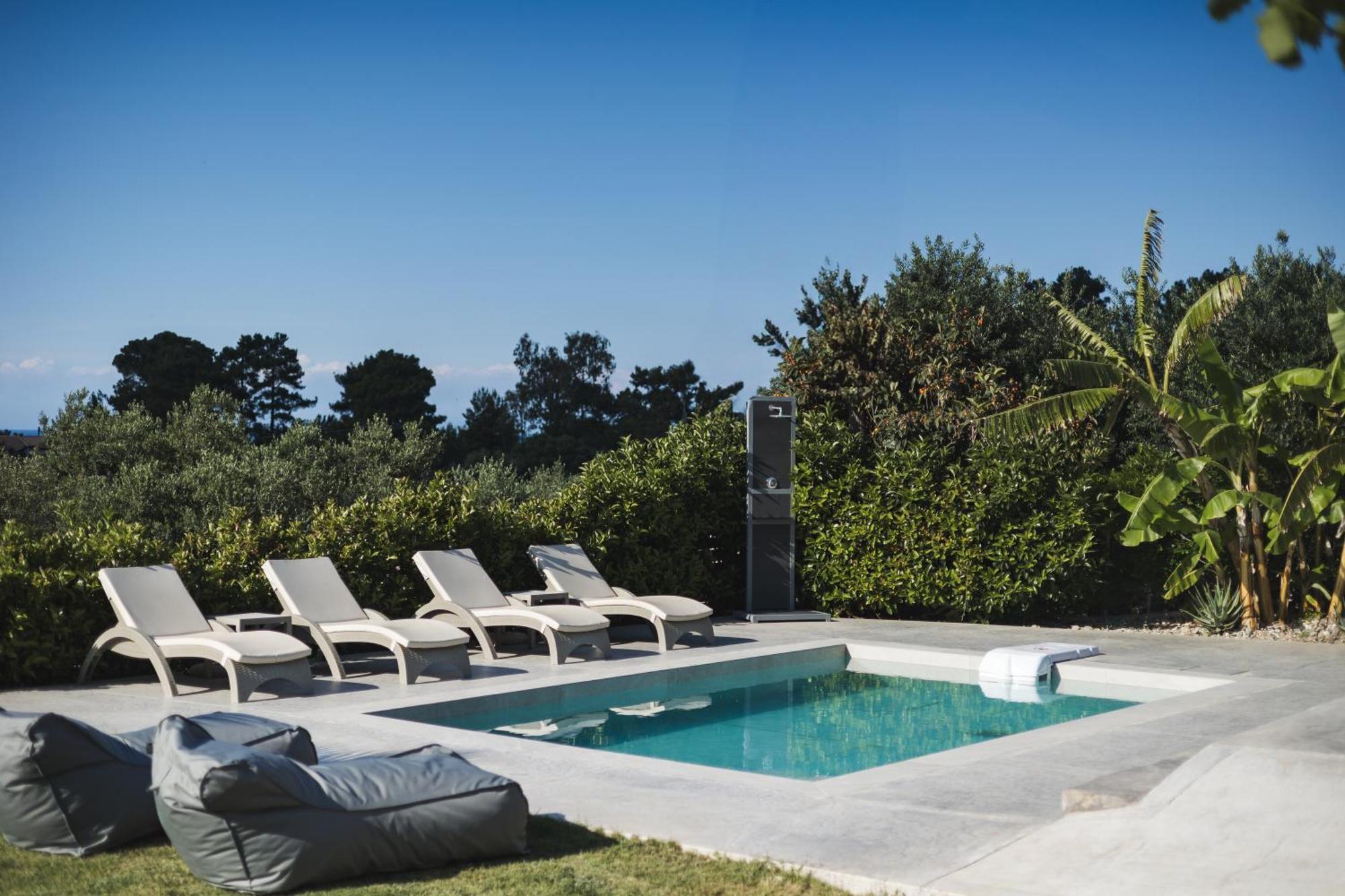 Binios Villa - Private Pool, Walking Distance From The Beach Vasilikí 외부 사진